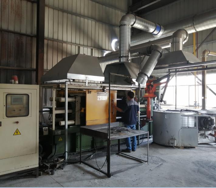 200噸鋁合金壓鑄機(jī)2臺(tái)-2